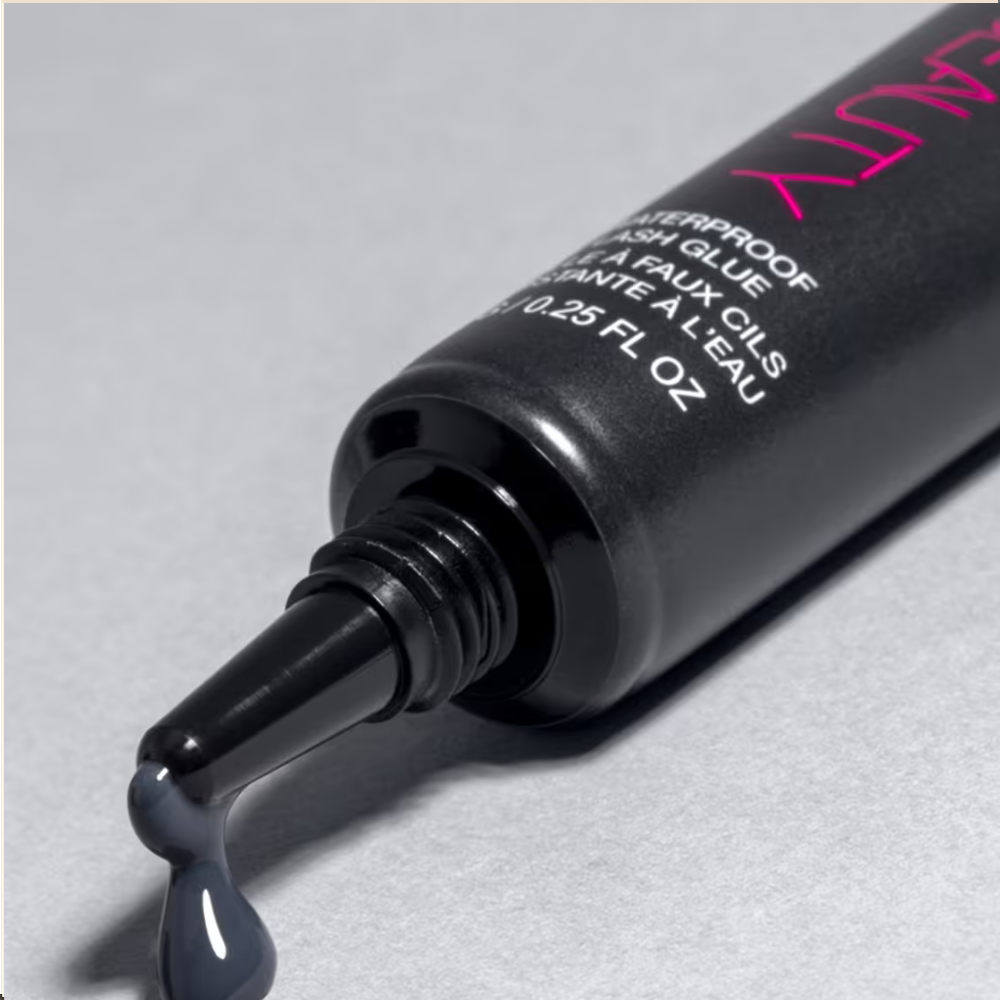 Huda Beauty Waterproof Lash Glue