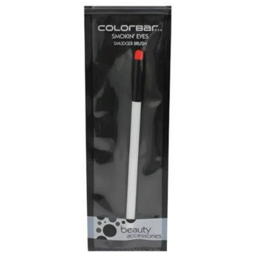 Colorbar Eyelluring Eyeshadow Brush