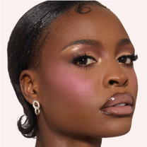 Huda Beauty Blush Filter Blurring Blushlighters Palete
