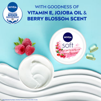NIVEA SOFT Light cream with Vit E, Jojoba oil & Berry fragrance for Non-sticky, Soft & Hydrated skin