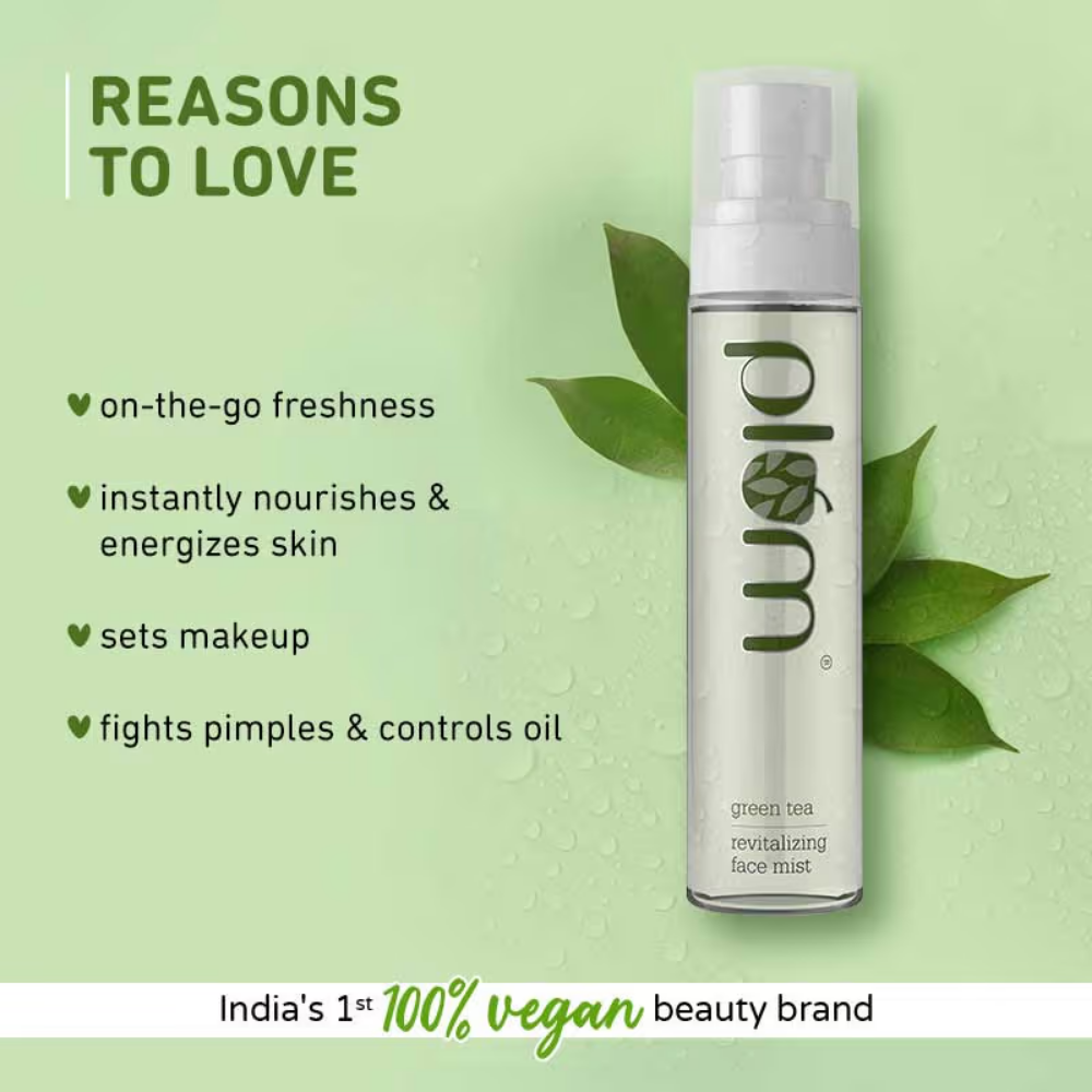 Plum Green Tea Revitalizing Spray Face Mist With Glycolic Acid & Aloe Vera - Hydrates & Refreshes
