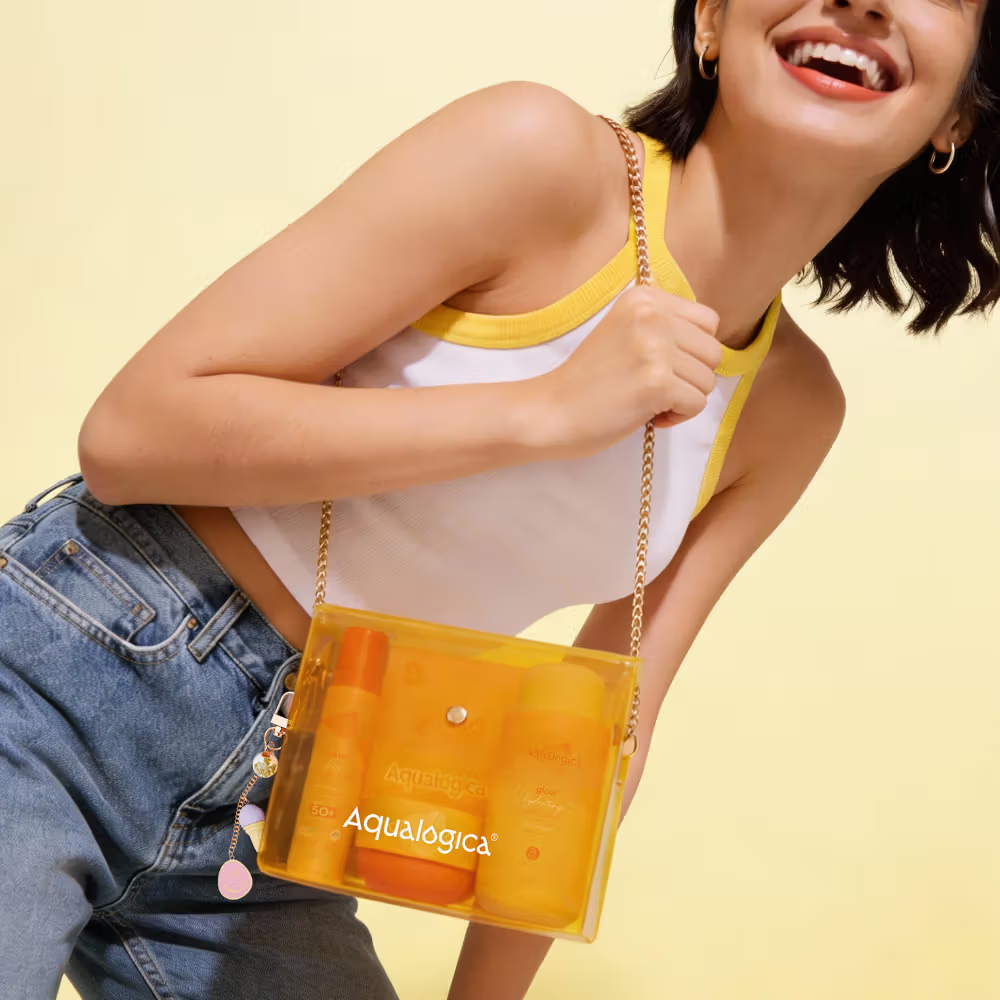 Aqualogica Born To Glow Kit - Body wash , hydra gel & sunscreen with sling bag & charms