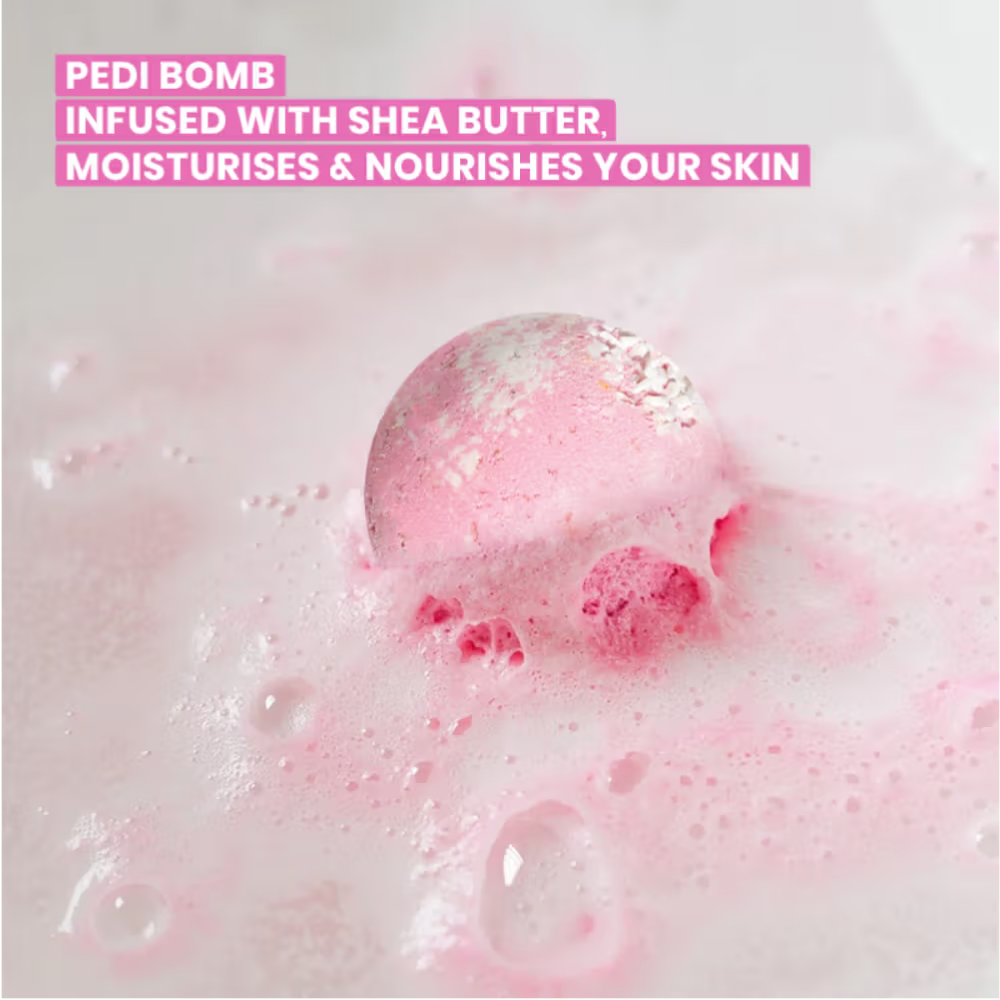 O3+ Pedilogix Scoop Bomb Pedicure With Bath Bomb