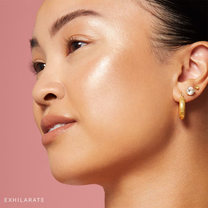 Rare Beauty Positive Light Silky Touch Highlighter