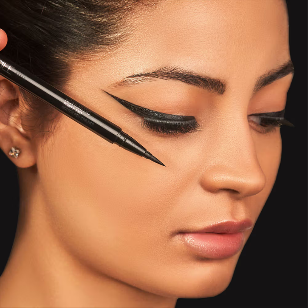 Renee Cosmetics Pointy End Sketchpen Eyeliner - Black